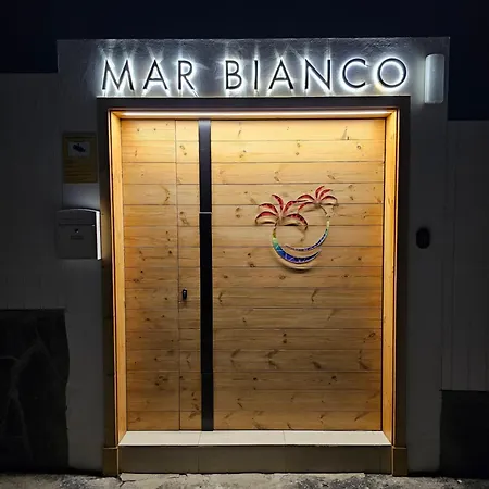 Mar Bianco - Gay Men Only Hotel apartamentowy 4*