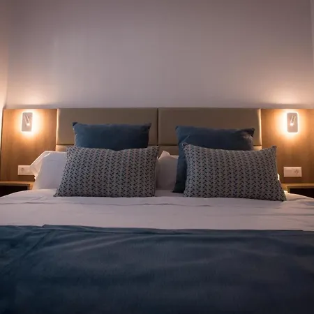 Mar Bianco - Gay Men Only Aparthotel 4*