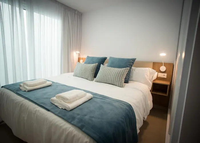 Апарт-отель Mar Bianco - Gay Men Only Маспаломас