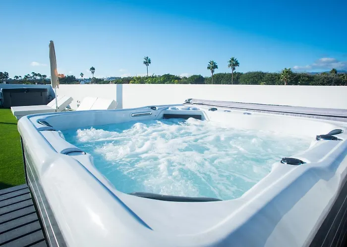 Mar Bianco - Gay Men Only Маспаломас