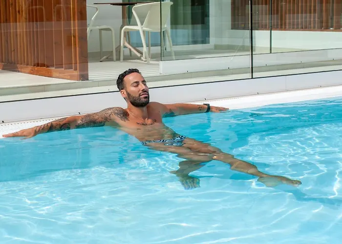 Mar Bianco - Gay Men Only Апарт-отель