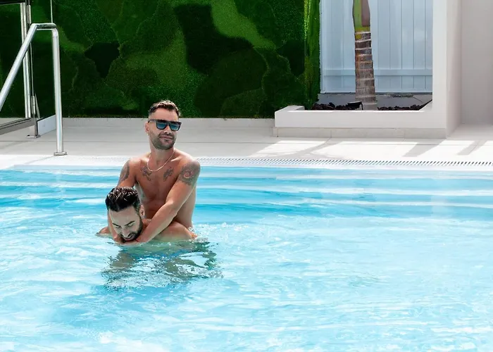 Mar Bianco - Gay Men Only Апарт-отель Маспаломас