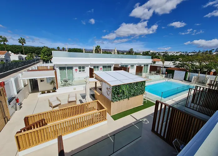 Mar Bianco - Gay Men Only 4*