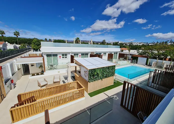 Mar Bianco - Gay Men Only Маспаломас