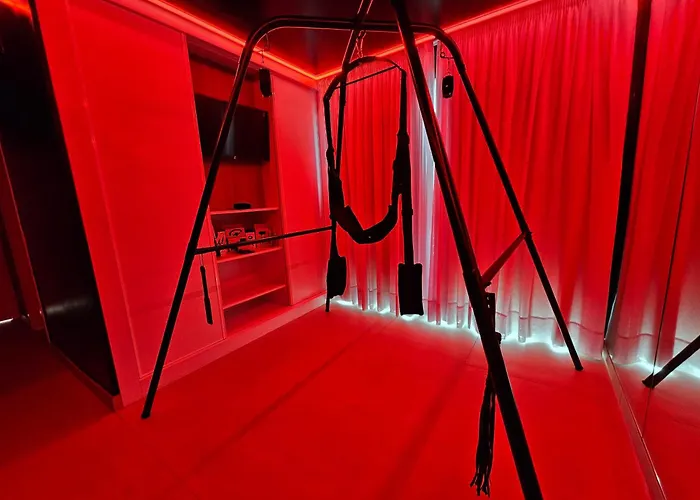 Mar Bianco - Gay Men Only Маспаломас