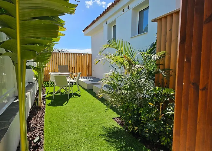 Mar Bianco - Gay Men Only Маспаломас